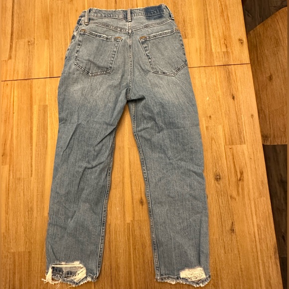 Abercrombie ultra high rise ankle straight jeans - Picture 3 of 4